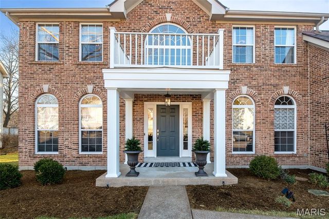 944 Emerald Oaks Court, Eureka, MO 63025