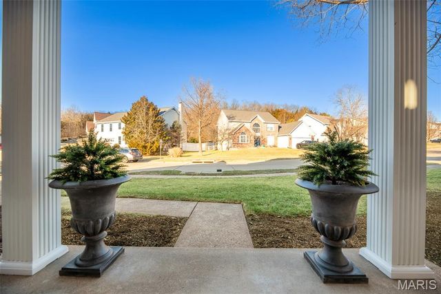 944 Emerald Oaks Court, Eureka, MO 63025