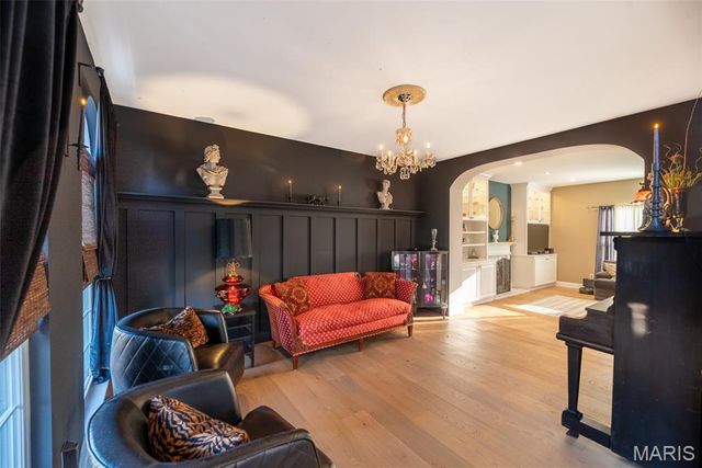 944 Emerald Oaks Court, Eureka, MO 63025