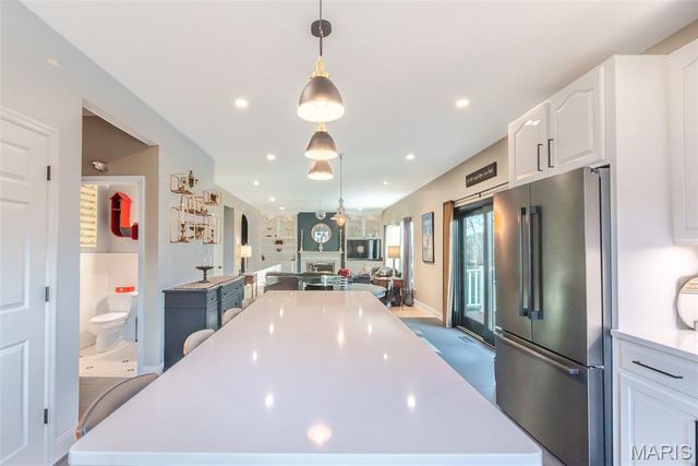 944 Emerald Oaks Court, Eureka, MO 63025