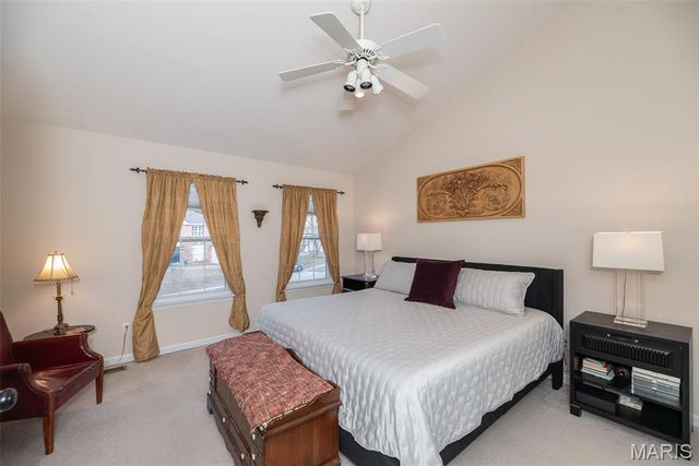 944 Emerald Oaks Court, Eureka, MO 63025