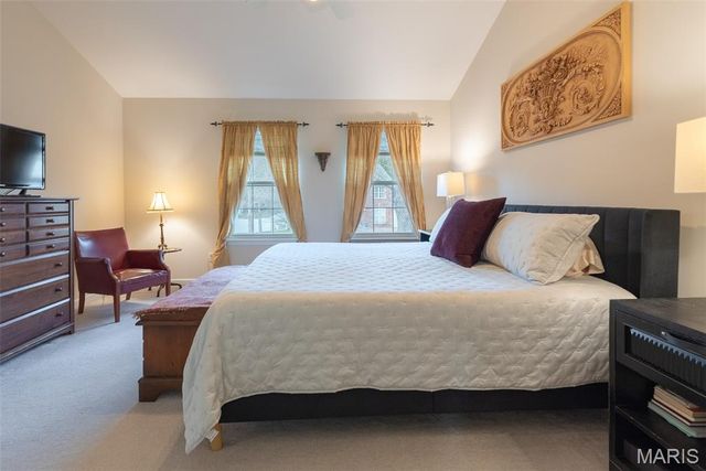 944 Emerald Oaks Court, Eureka, MO 63025