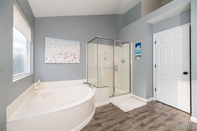 944 Emerald Oaks Court, Eureka, MO 63025