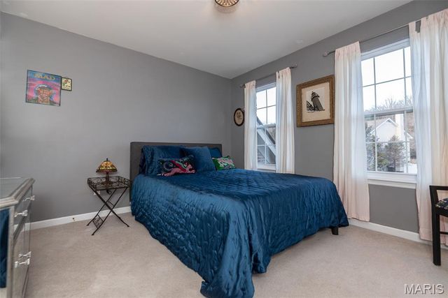 944 Emerald Oaks Court, Eureka, MO 63025