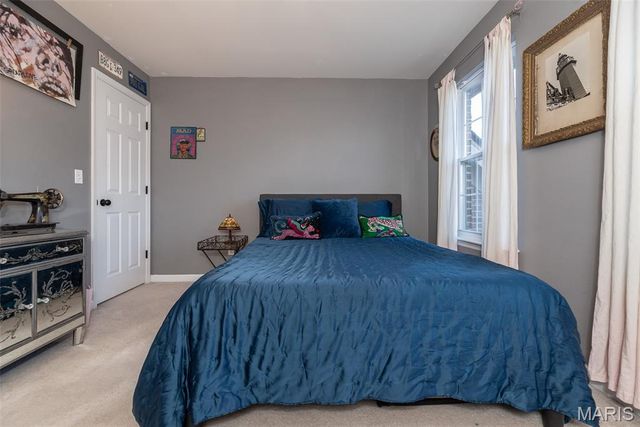 944 Emerald Oaks Court, Eureka, MO 63025