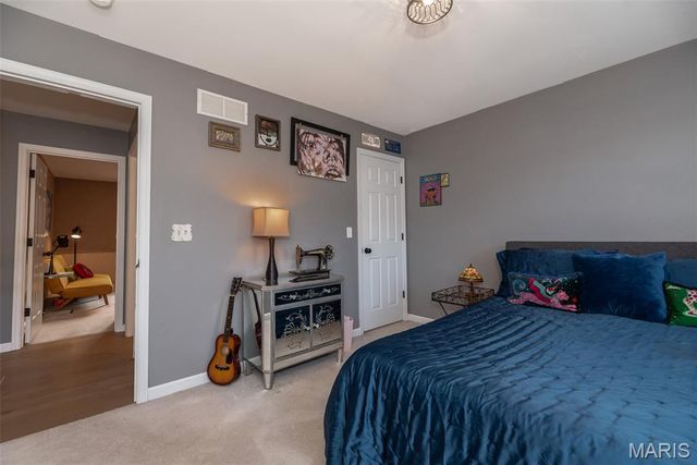 944 Emerald Oaks Court, Eureka, MO 63025