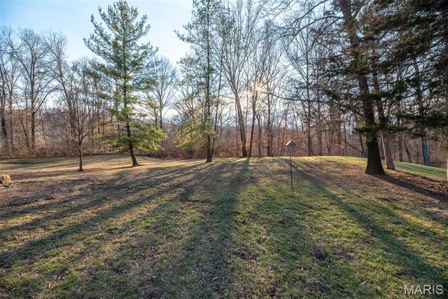 944 Emerald Oaks Court, Eureka, MO 63025