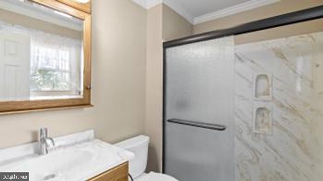 2 RENAI CT, Newark, DE 19702
