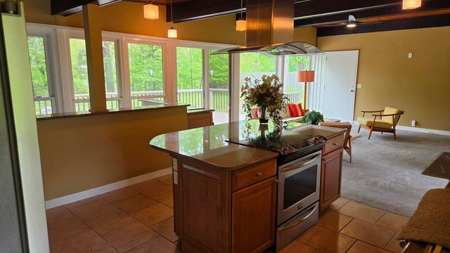 32619 Greenland Court, Livonia, MI 48154
