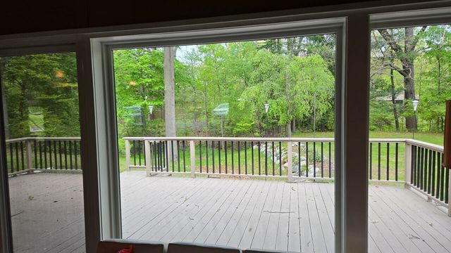 32619 Greenland Court, Livonia, MI 48154