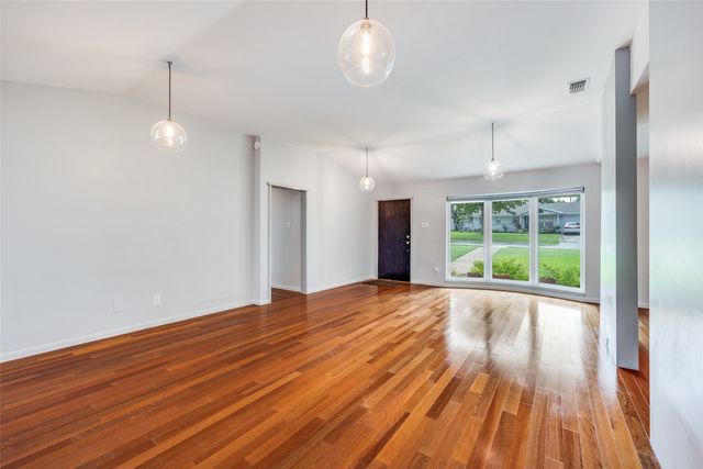 13443 Purple Sage Road, Dallas, TX 75240