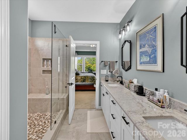 1154 Overlake Drive, Belmont, NC 28012