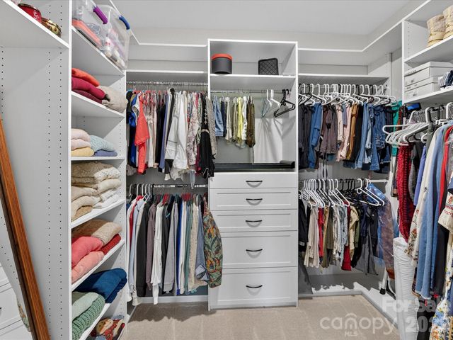 1154 Overlake Drive, Belmont, NC 28012