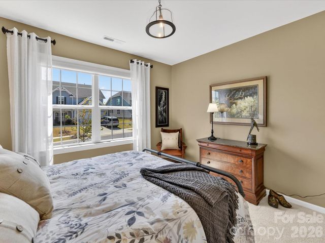 1154 Overlake Drive, Belmont, NC 28012