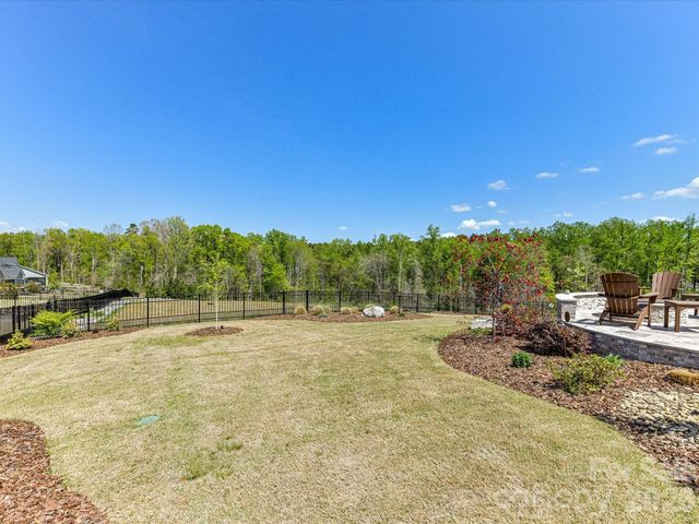 1154 Overlake Drive, Belmont, NC 28012