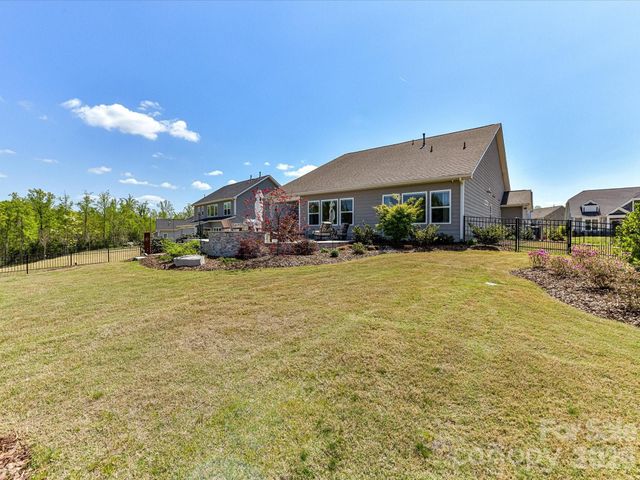 1154 Overlake Drive, Belmont, NC 28012