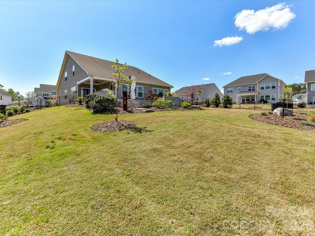 1154 Overlake Drive, Belmont, NC 28012