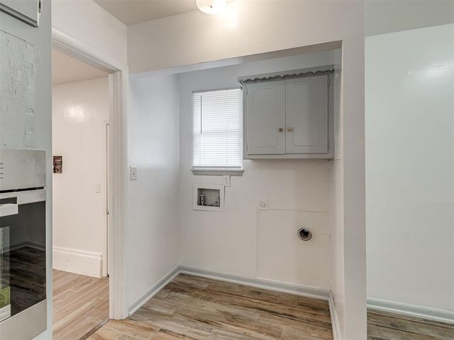 9 Vine Street, Yukon, OK 73099