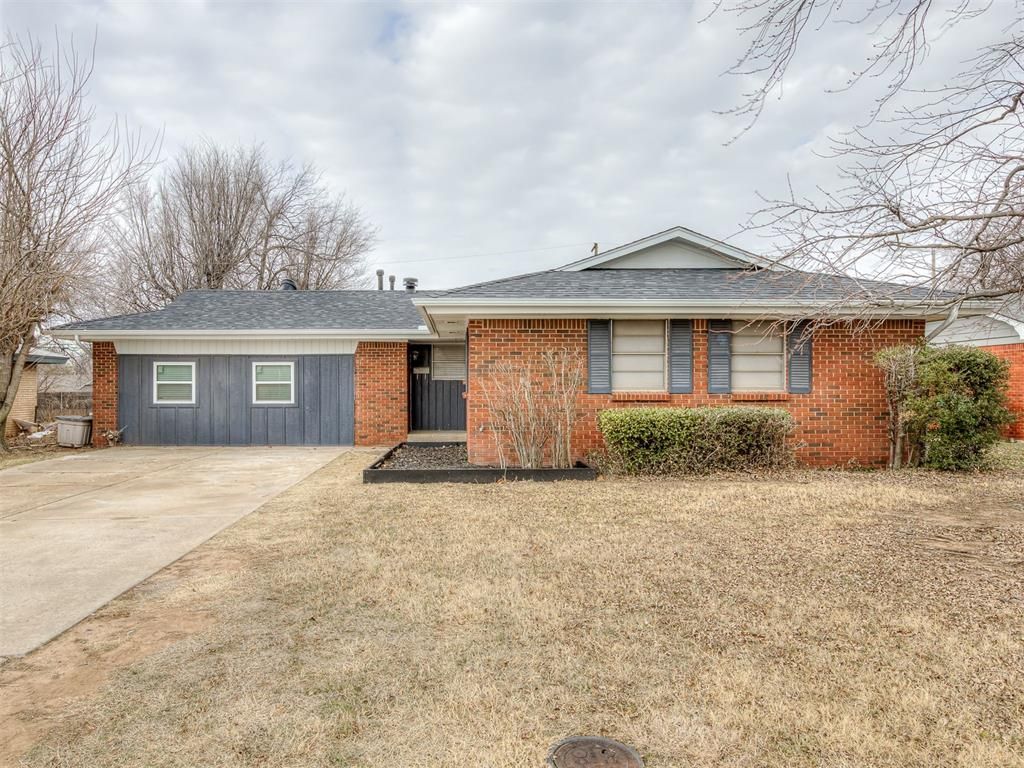 9 Vine Street, Yukon, OK 73099