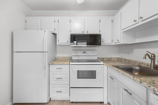 1901 ANDOVER WAY 38, Sun City Center, FL 33573