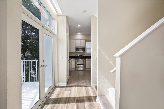 3405 W SWANN AVENUE 9, Tampa, FL 33609