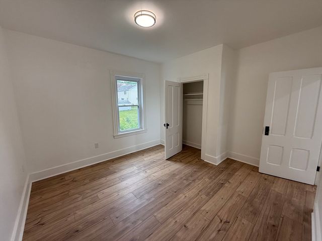 19 Reeves St 2, Worcester, MA 01607