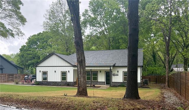 110 Henson Drive, Monroe, GA 30655