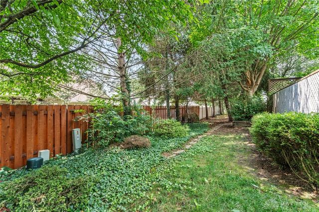 822 Waldsmith Way, Vandalia, OH 45377