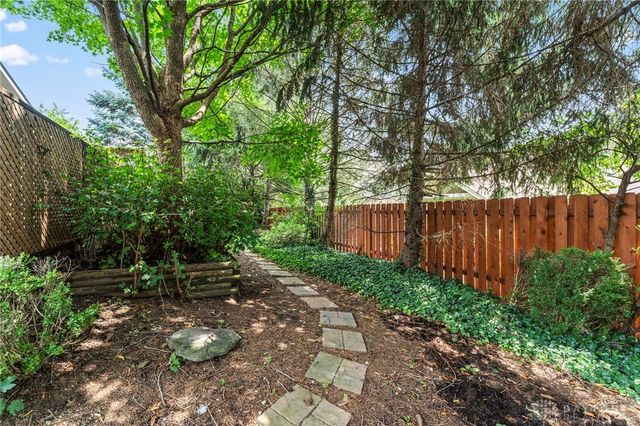 822 Waldsmith Way, Vandalia, OH 45377