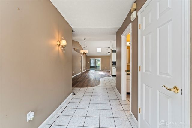 822 Waldsmith Way, Vandalia, OH 45377