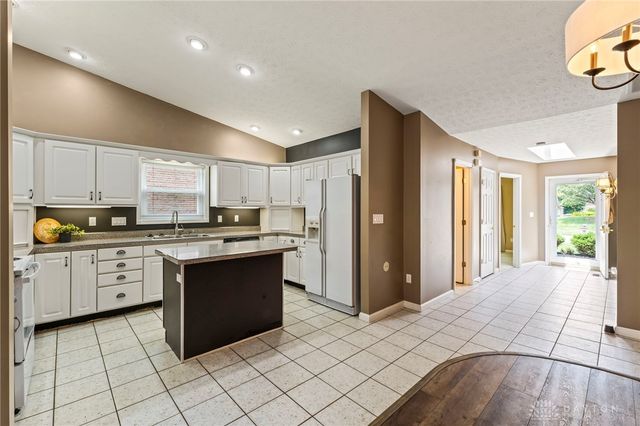 822 Waldsmith Way, Vandalia, OH 45377