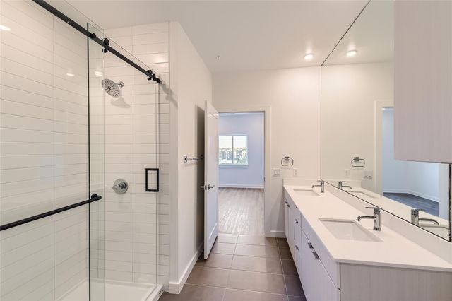 4802 S Congress Ave 305, Austin, TX 78745