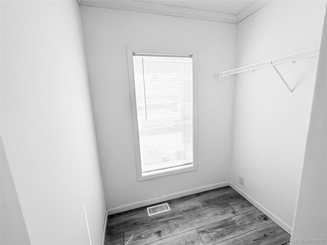 17 Sunset Lane, Fenton Charter Township, MI 48430