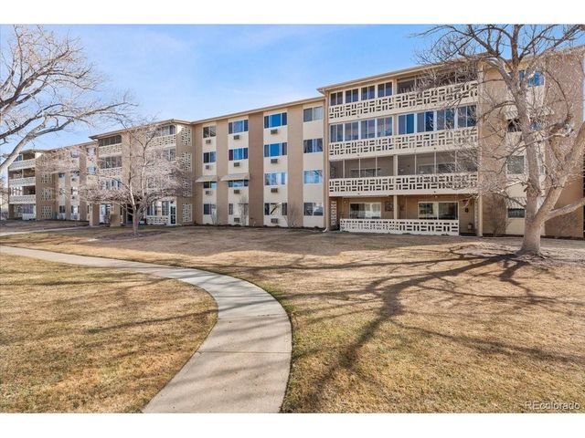 620 S Alton Way 2D, Denver, CO 80247