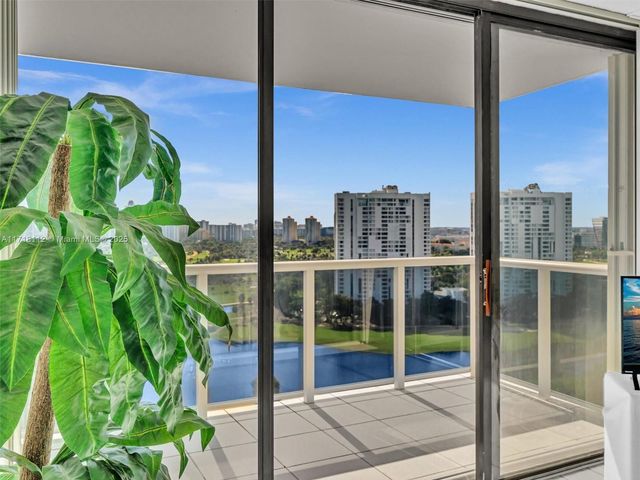3625 N Country Club Dr 2108, Aventura, FL 33180