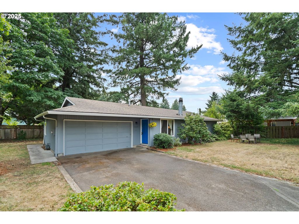 14644 Se BUSH St, Portland, OR 97236