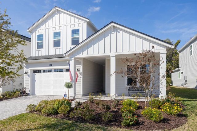 34 Arrowwood Dr, St Johns, FL 32259