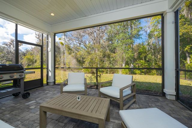 34 Arrowwood Dr, St Johns, FL 32259