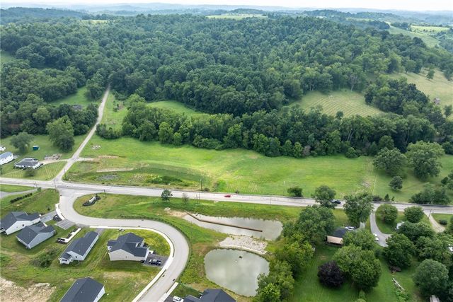 100 Park Avenue, South Franklin, PA 15301