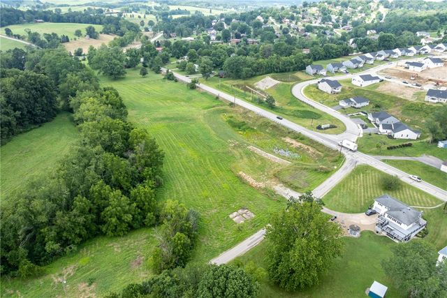 100 Park Avenue, South Franklin, PA 15301