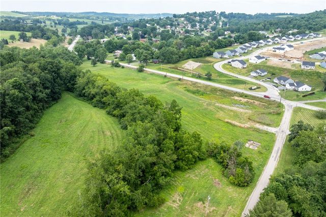 100 Park Avenue, South Franklin, PA 15301