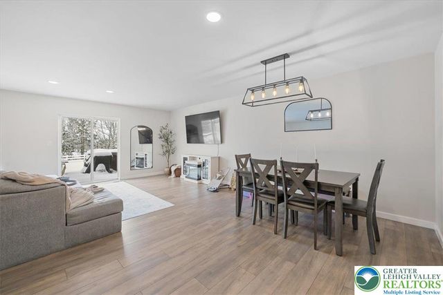 6909 Hunt Drive, Macungie Boro, PA 18062