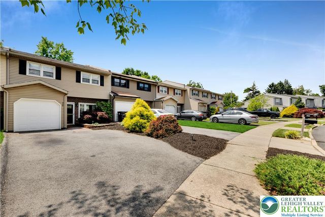 324 Tamarack Drive, South Whitehall Twp, PA 18104