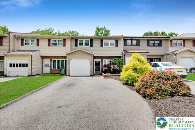 324 Tamarack Drive, South Whitehall Twp, PA 18104