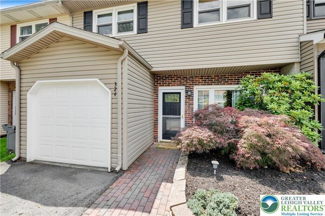 324 Tamarack Drive, South Whitehall Twp, PA 18104