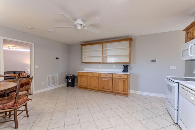 6170 Hwy 226, Savannah, TN 38372