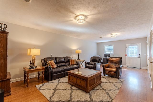 6170 Hwy 226, Savannah, TN 38372