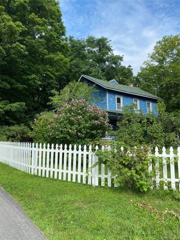 936 Goshen Turnpike, Circleville, NY 10919
