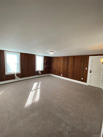 936 Goshen Turnpike, Circleville, NY 10919