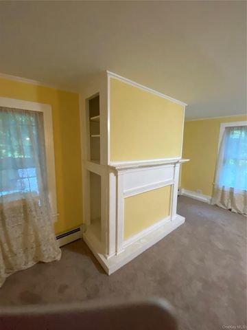936 Goshen Turnpike, Circleville, NY 10919